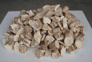 Khoai mì lát (Cassava chips)